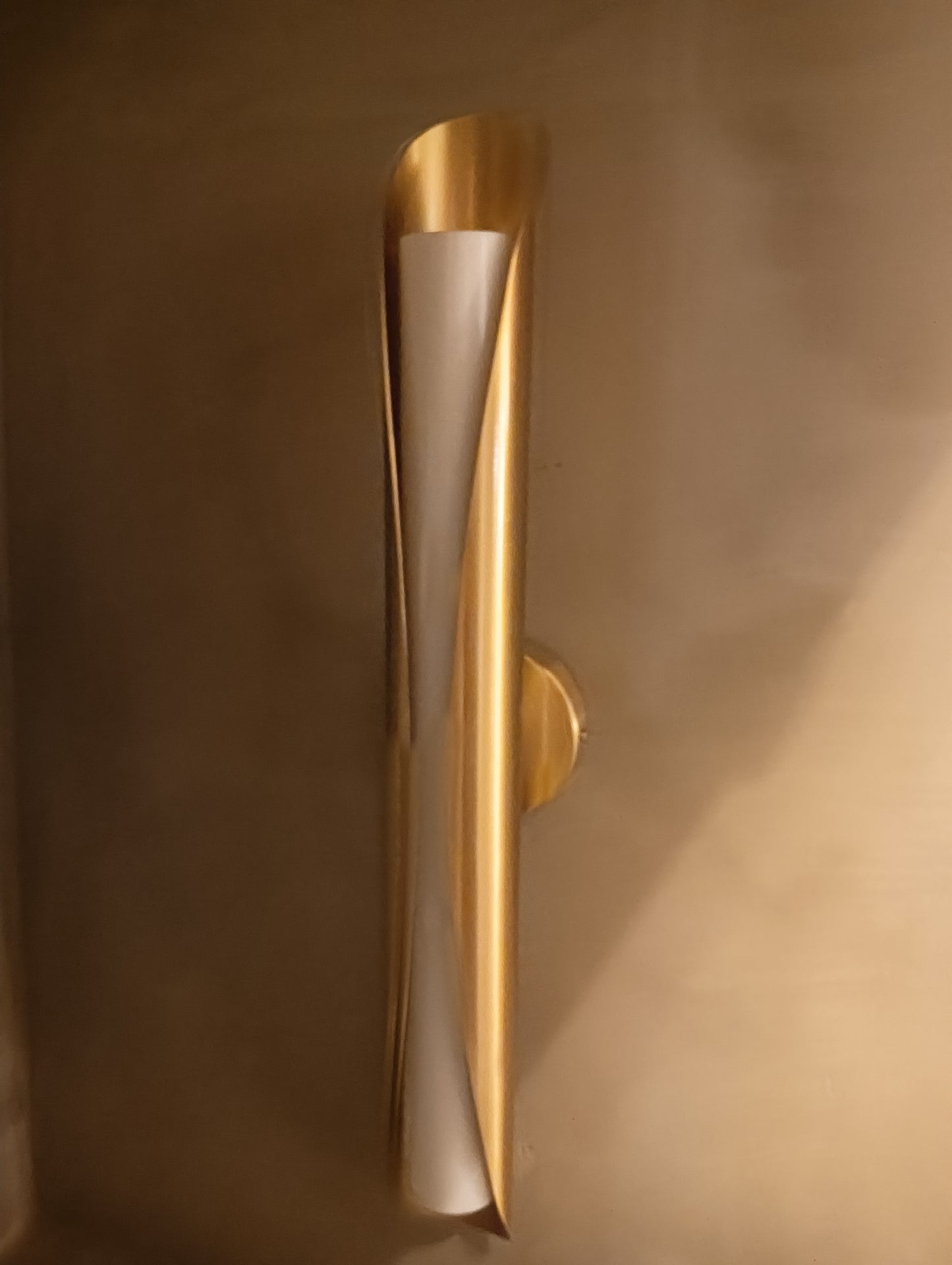 The Verto Wall Lamp (5534)