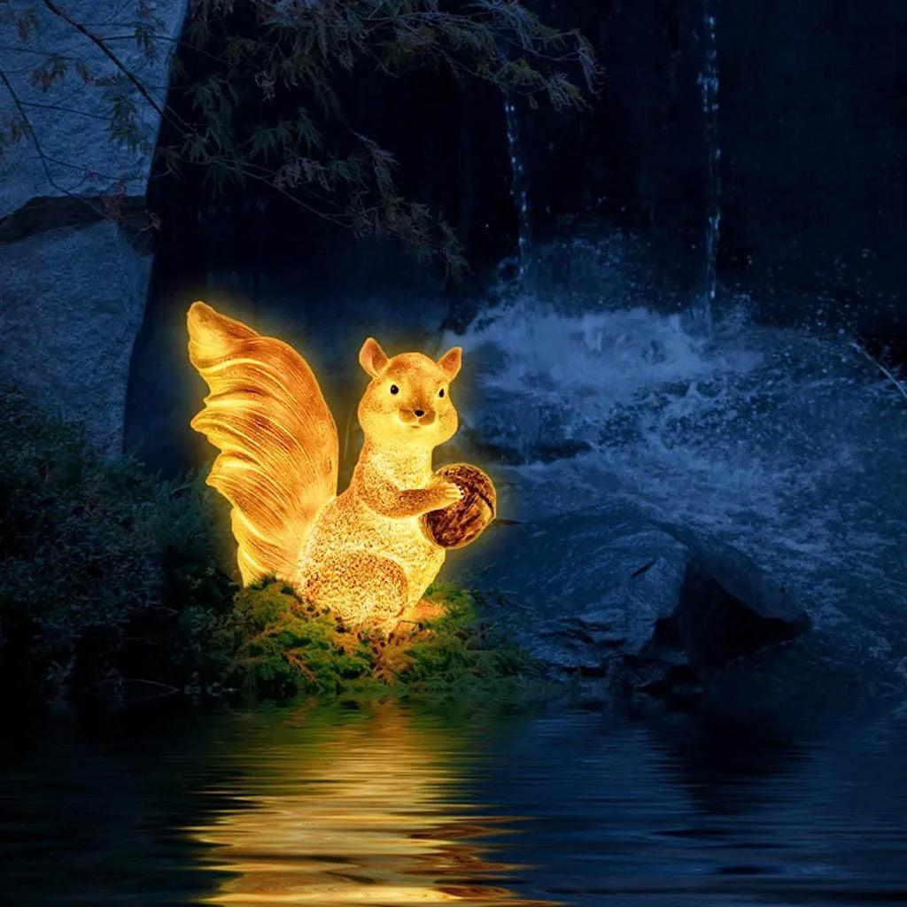 Sparkling Squirrel Solar Energy Outdoor Light (9262/Solor)
