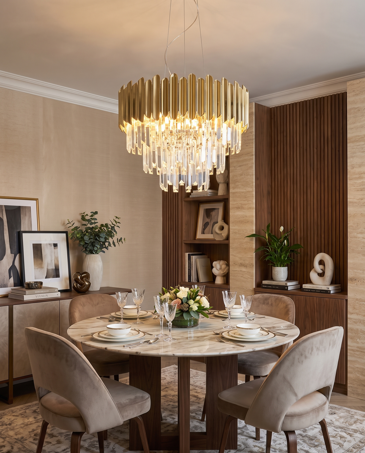 Gladius Pendant in the room