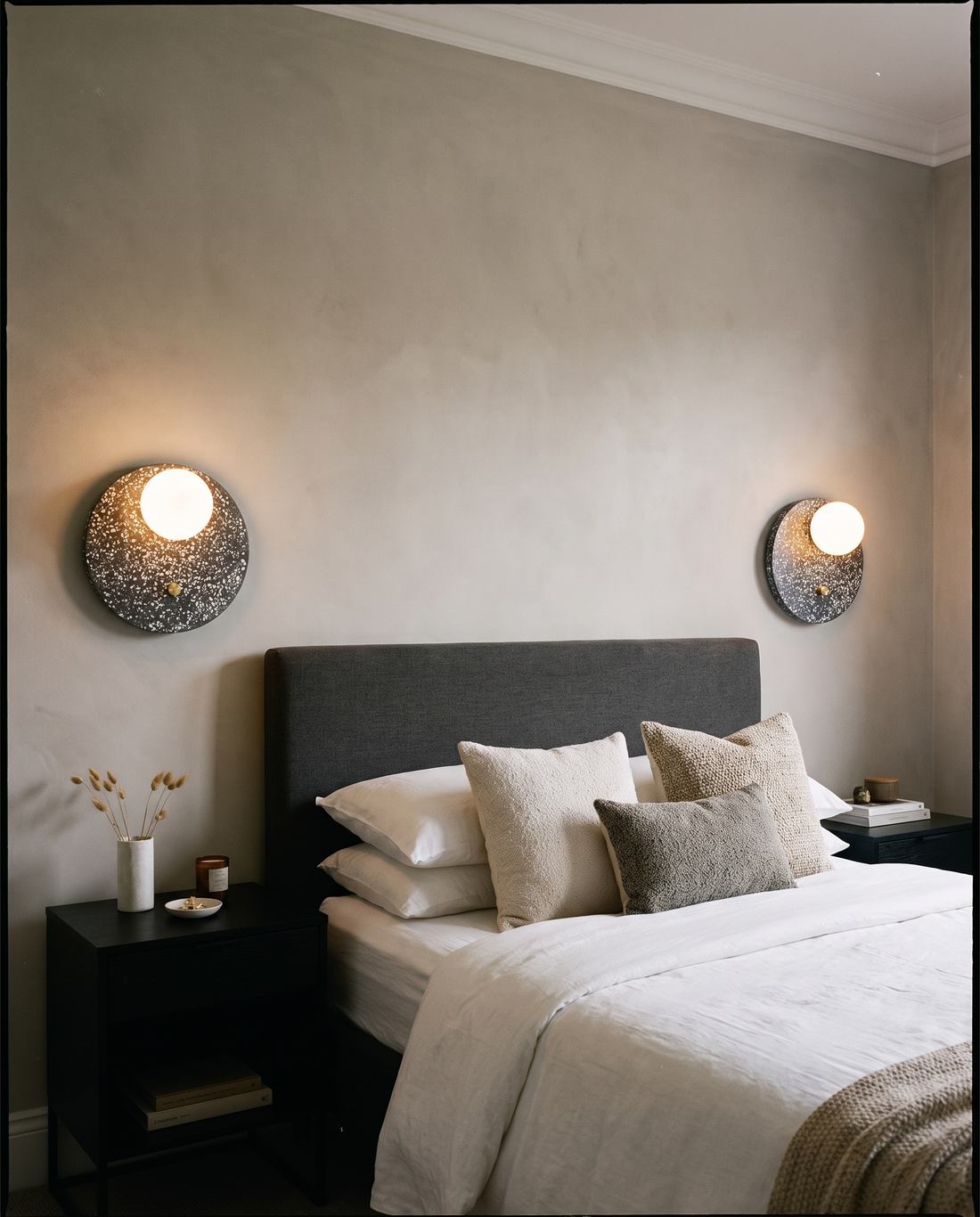 White Terra Blade Wall Lamp wall light